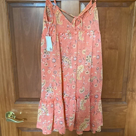 So Floral sundress NWT size medium - Picture 3 of 3